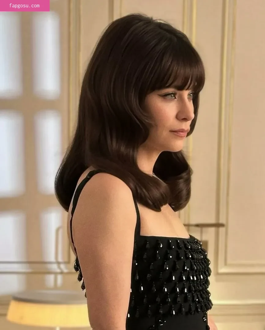 Zooey Deschanel