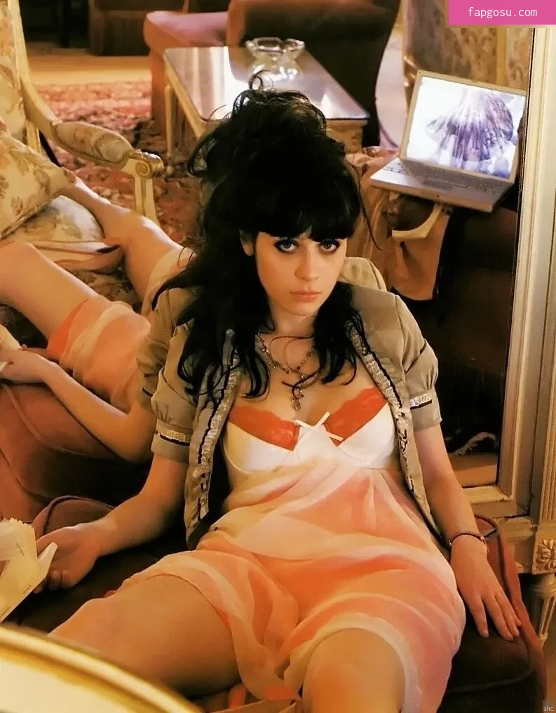 Zooey Deschanel