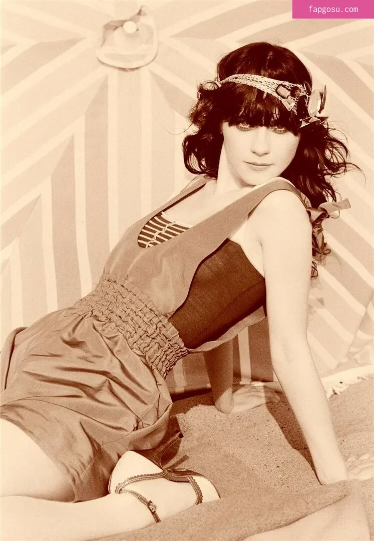 Zooey Deschanel
