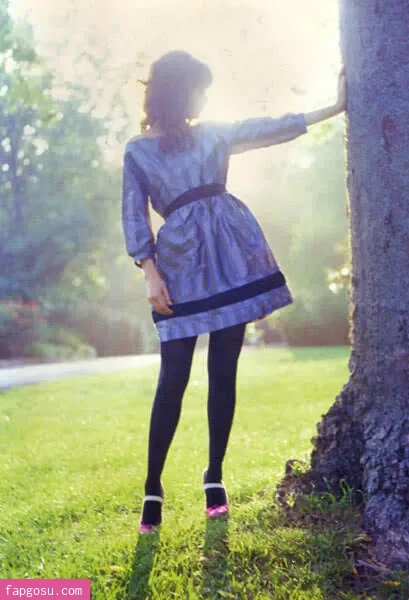 Zooey Deschanel