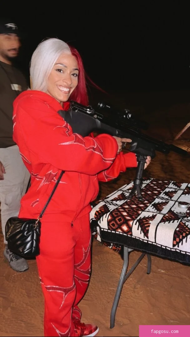 Zelina Vega